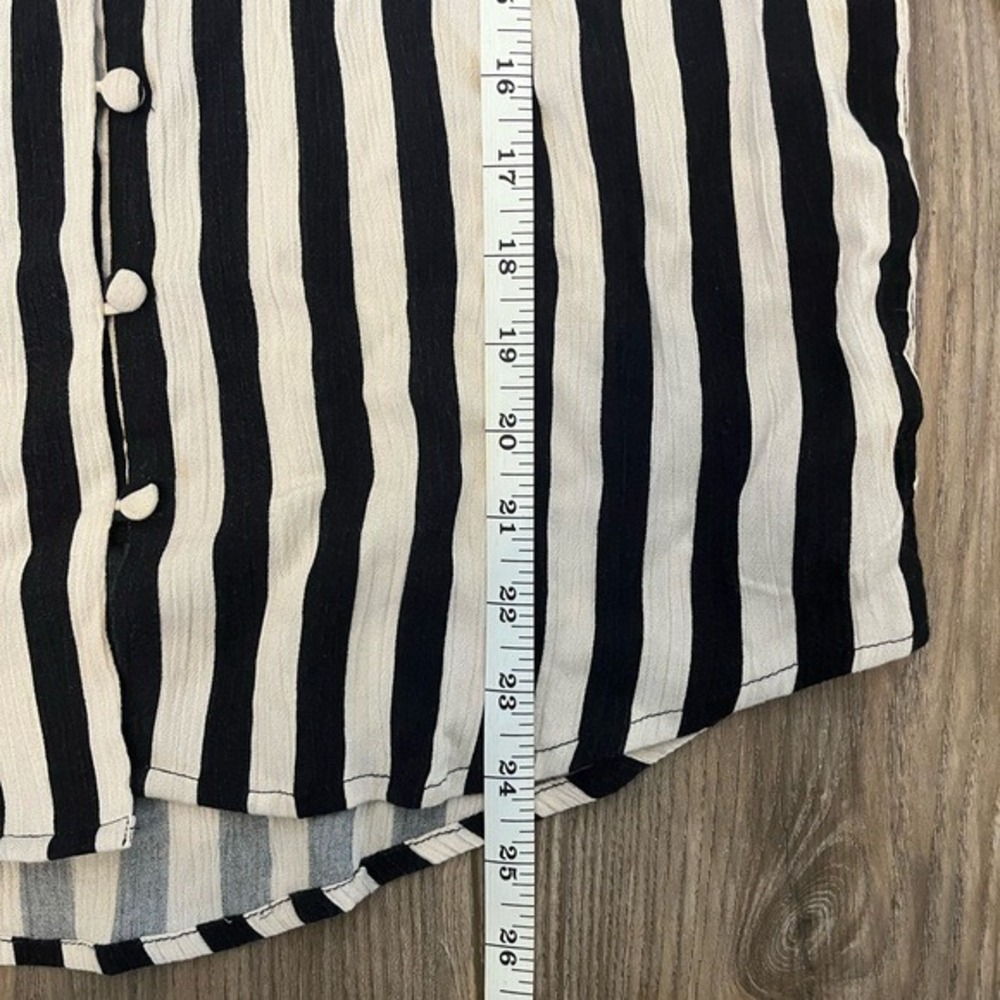 Amuse Society Always Something Button Front Blouse Striped Cream Black Small - Picture 10 of 10